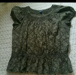 IZOD Short Sleeve Ladies  Top Size XL